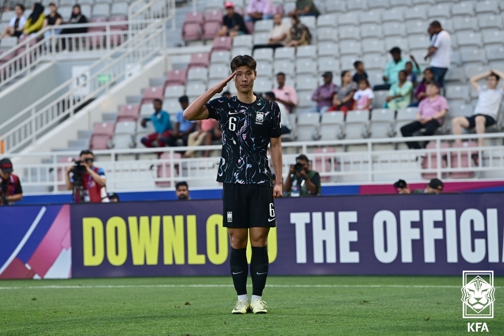 '이영준 멀티골' 황선홍호, 중국 2-0 완파…올림픽 예선 2연승(종합)