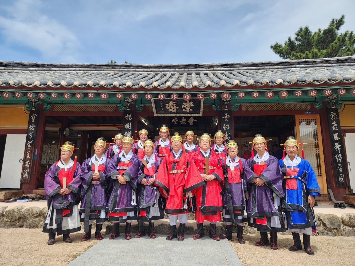 김해시, 국가사적 수로왕릉서 가락국 시조대왕 춘향대제 봉행