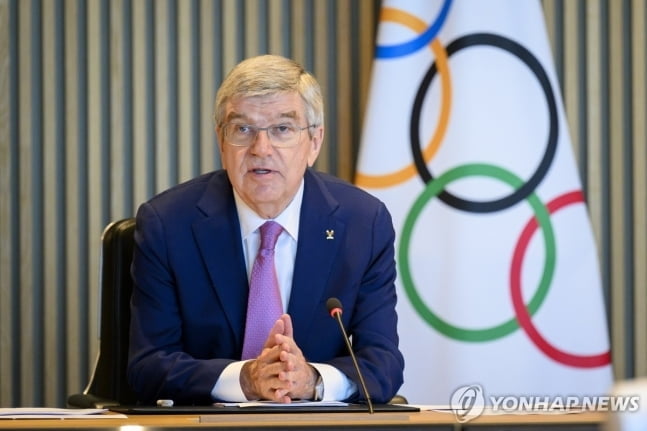 마크롱 '센강 수영'…IOC위원장도 "함께할 것"