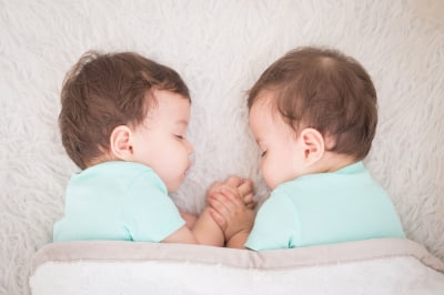 쌍둥이 출산에 도움됐던 정부 정책은?