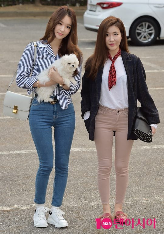 [Exclusive] Davichi leaves Wake One