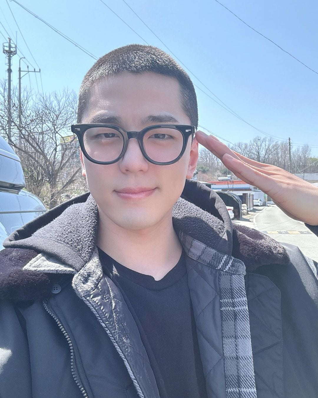 Kim Min-gyu, where are the warm visuals of the drama ‘Meet the Man’? Friendly half-shaved hair revealed