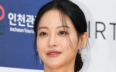 '10년째 기부' 오연서, 취약계층 위해 1000만 원 선행…적십자 어머니 영향有