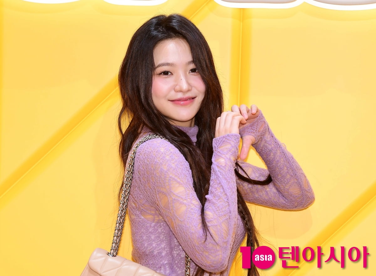 [TEN포토] 레드벨벳 예리 '러블리 하트'