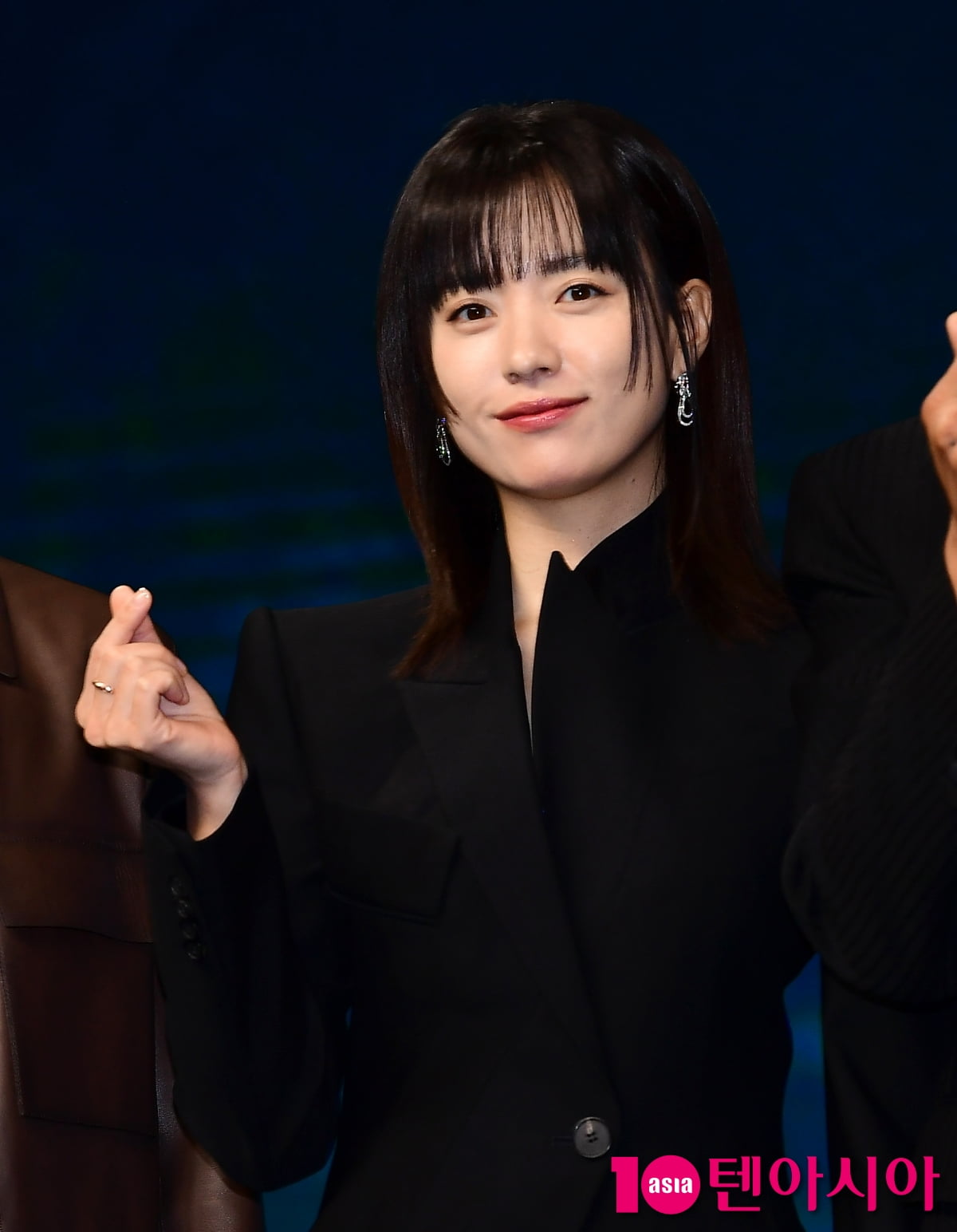 한효주, 미녀 CEO...우월한 피지컬[TEN포토+]