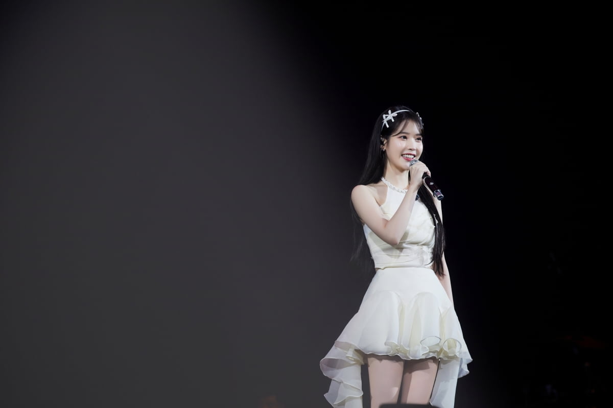 IU、台湾の強震被害