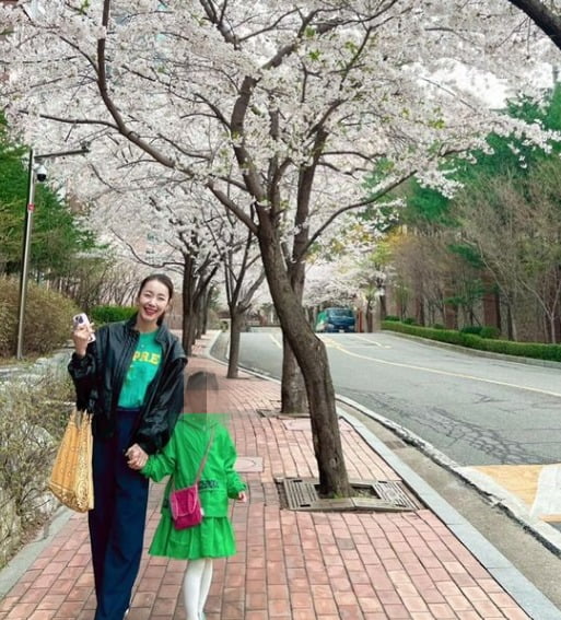So Yi-hyun reveals two daughters who look exactly alike