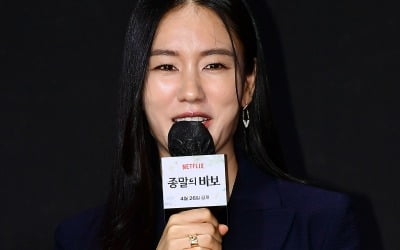 '168cm' 안은진 "나보다 작았던 김강훈, 촬영 끝나니 내 키보다 크더라" ('종말의 바보')