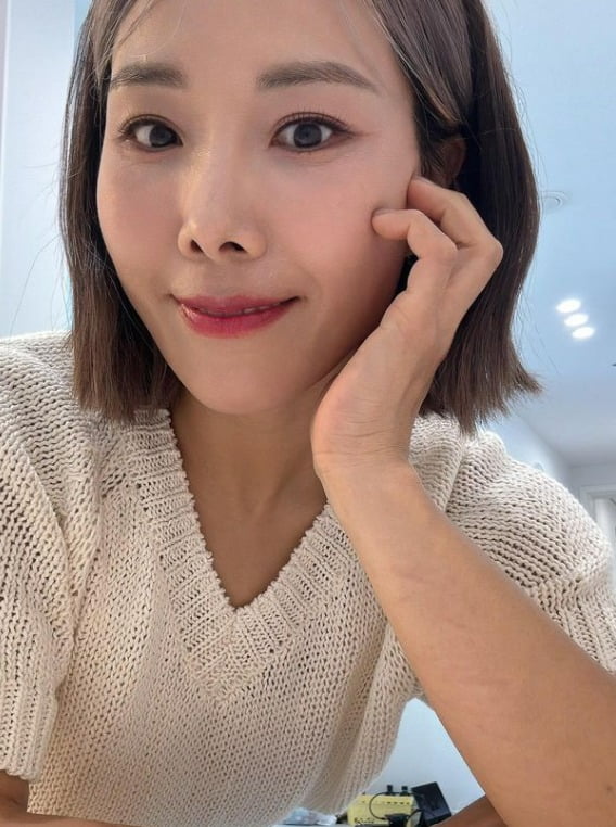 "who are you?" Shin Bong-seon shows off her improved beauty after losing 11kg