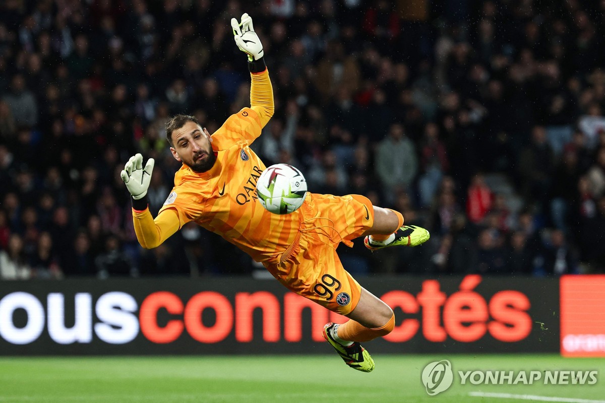 '이강인 교체출전' PSG, 리옹 4-1 격파…리그 24경기 무패