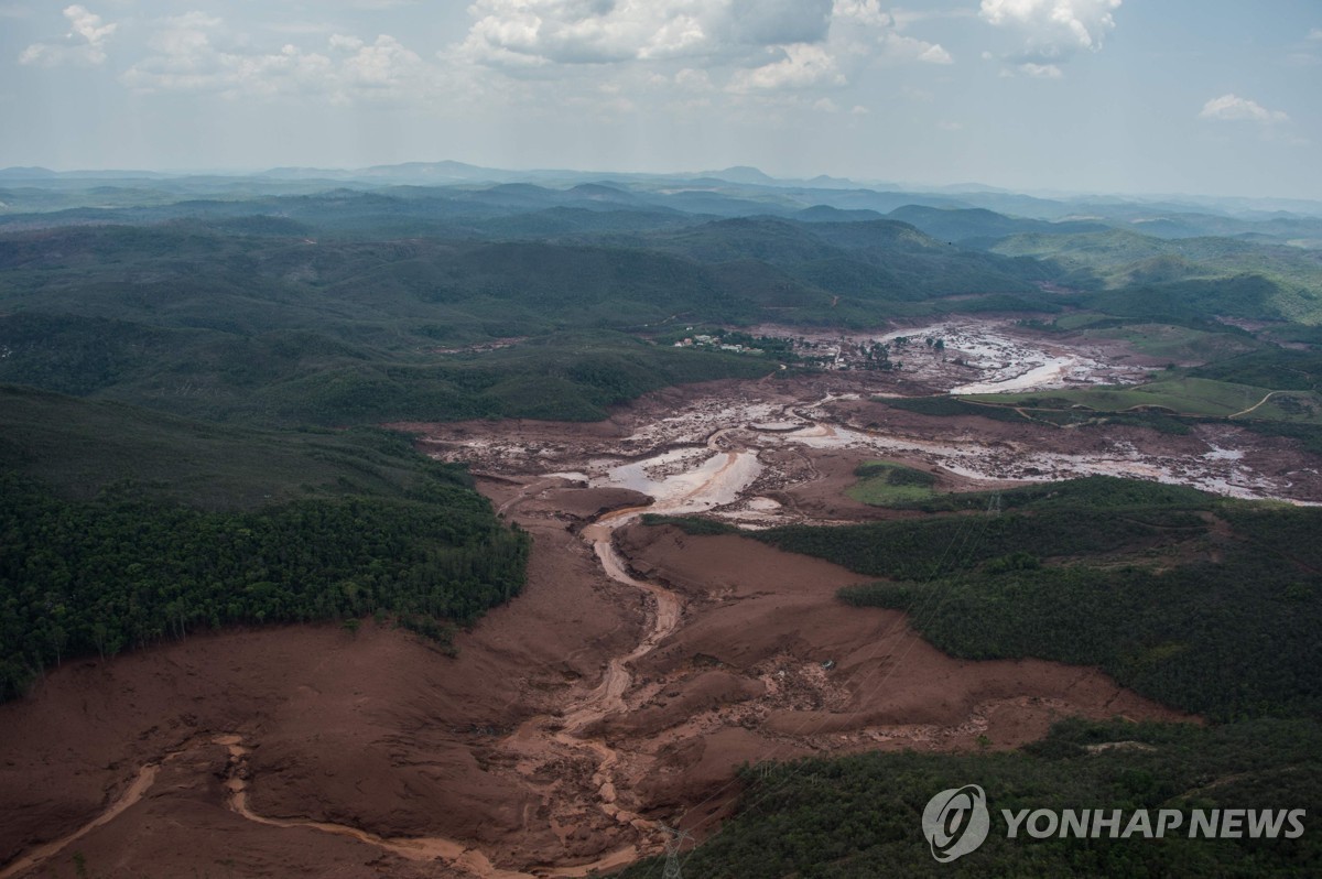 브라질 광산회사, 댐 붕괴 사고 보상금 34조원 지불키로