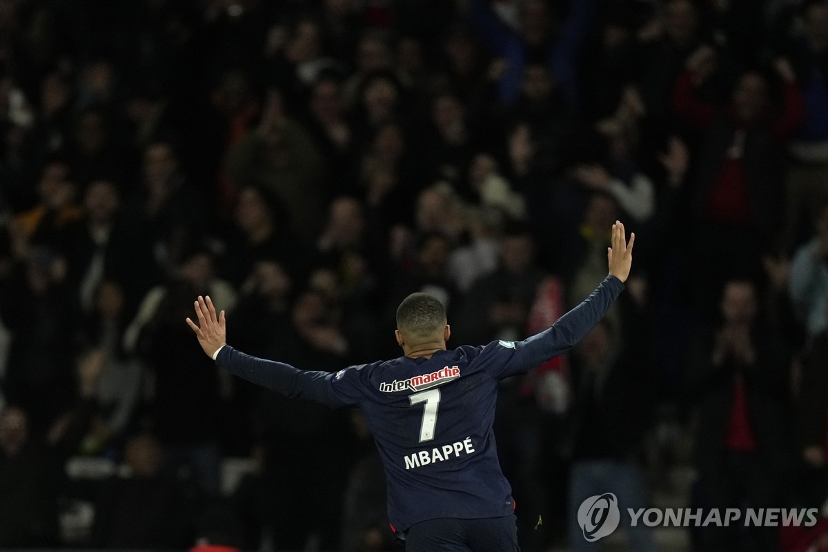 '음바페 결승골' PSG, 렌 1-0 물리치고 프랑스컵 결승 진출