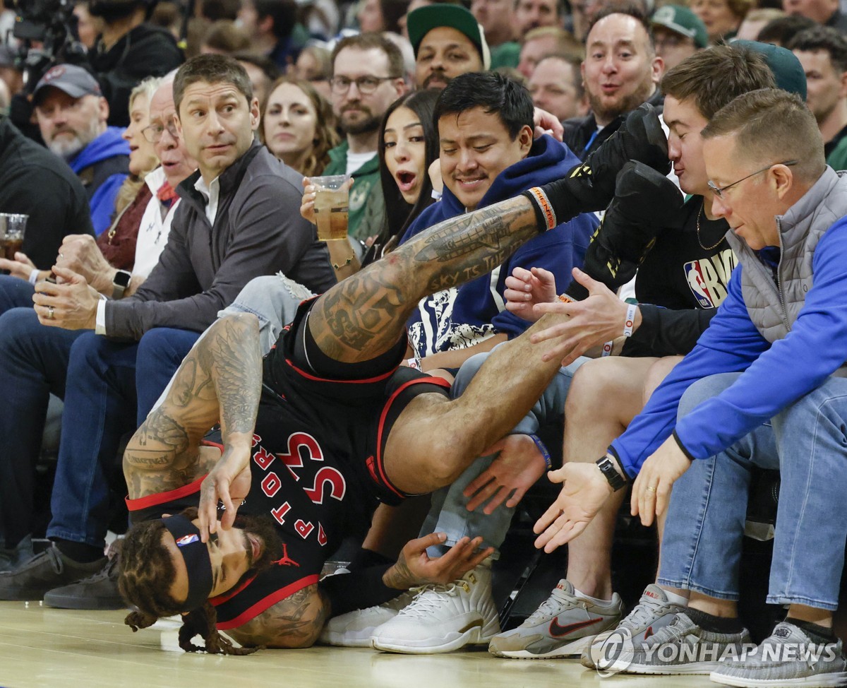 돈치치 없이도…NBA 댈러스, 7연승 노린 골든스테이트에 신승