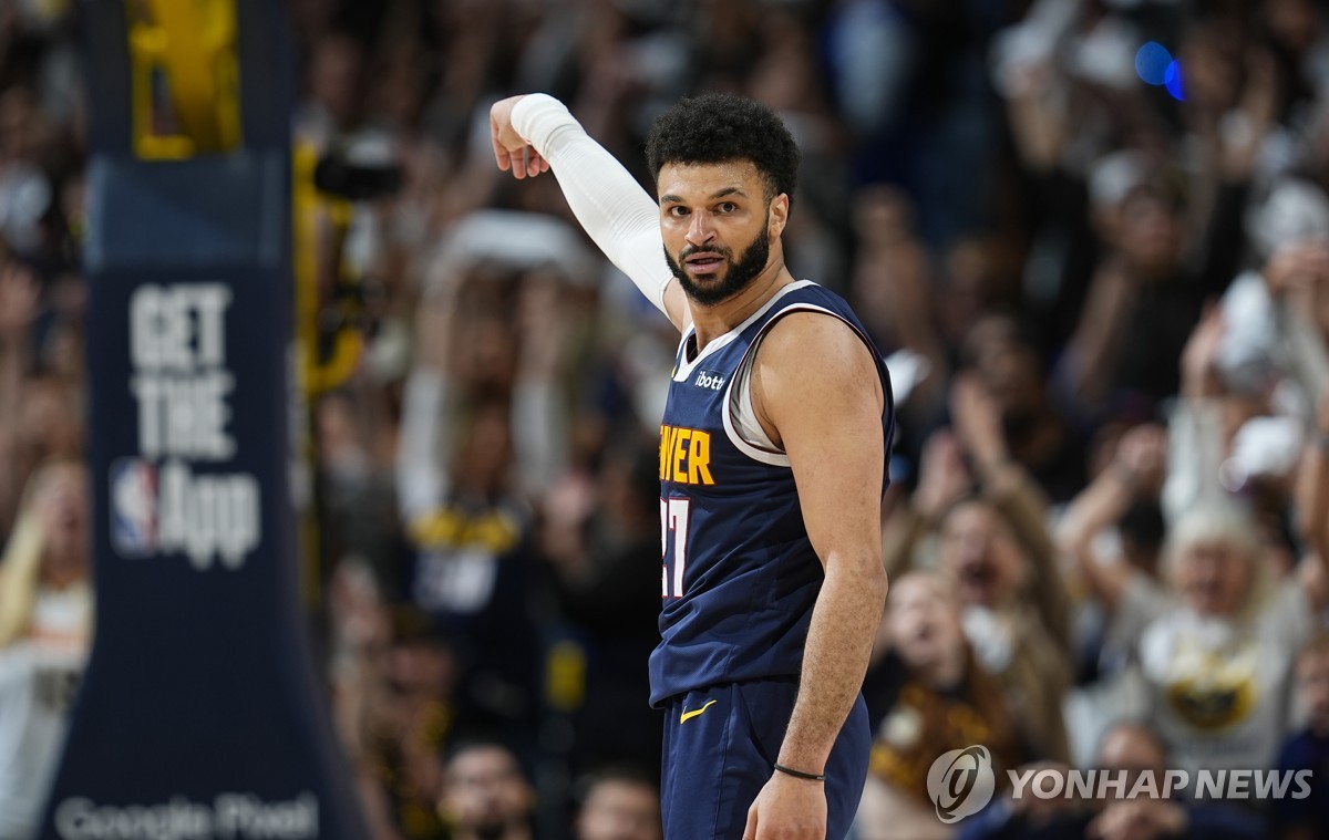 머리 결승포…덴버, 레이커스 꺾고 NBA 4강 플레이오프 진출