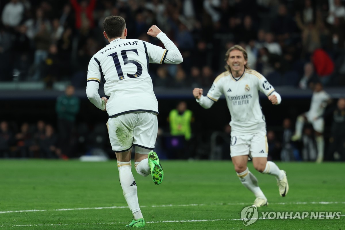 '김민재 벤치' 뮌헨, UCL 8강 1차전서 아스널과 2-2 무승부