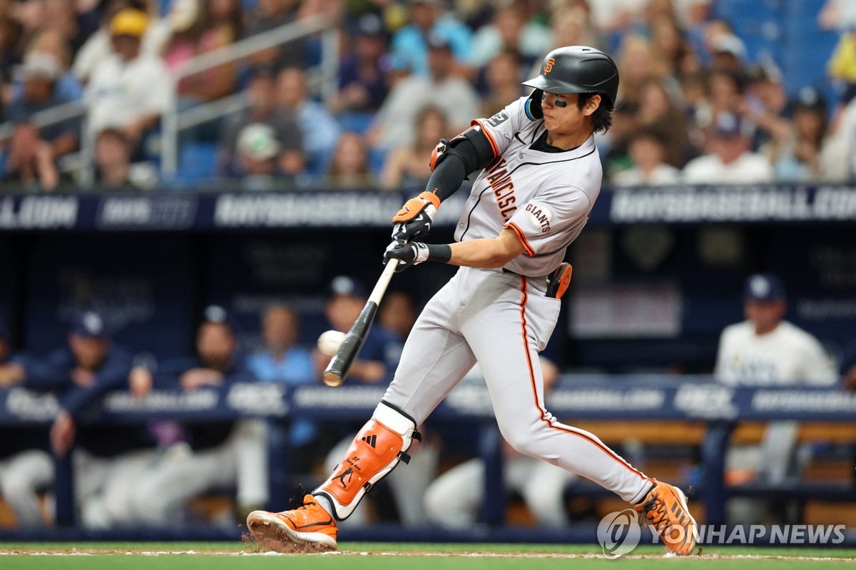 이정후, 10경기 연속 안타…한국 타자 MLB 첫 시즌 역대 세 번째