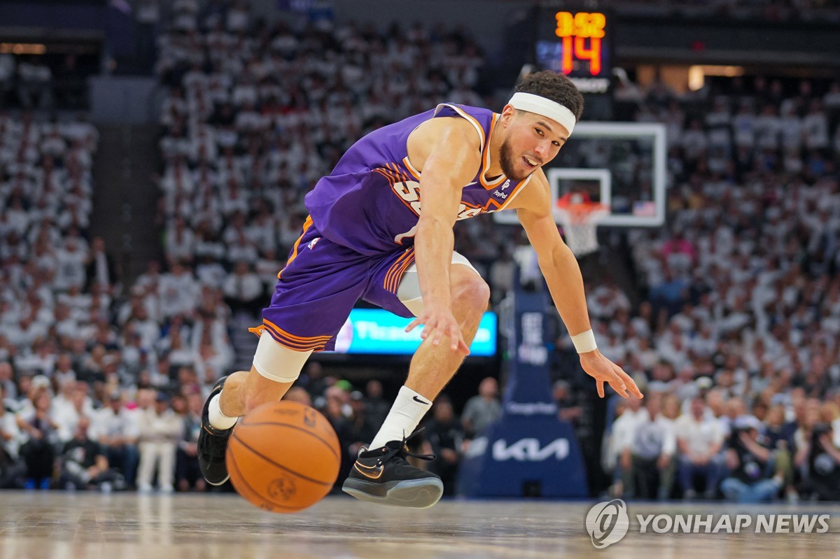 NBA 댈러스, 레너드 돌아온 클리퍼스에 '수비'로 반격