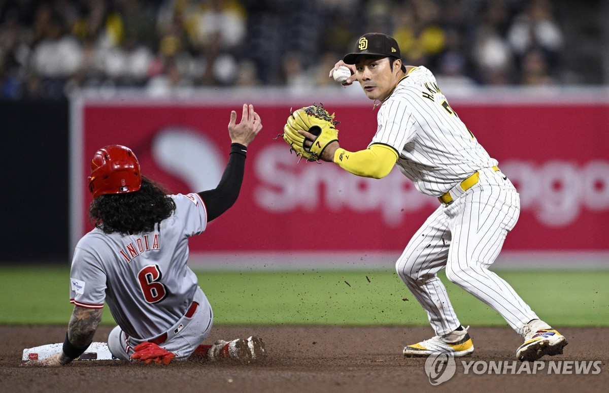 MLB 샌디에이고 김하성, 4경기 연속 무안타…볼넷은 1개 얻어