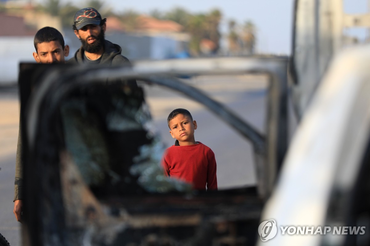 이란 영사관·가자 구호트럭…이스라엘 '정밀타격'의 두얼굴