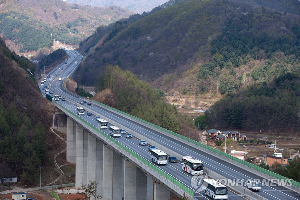 서울∼춘천고속도 통행료 지원 기금 소진 임박