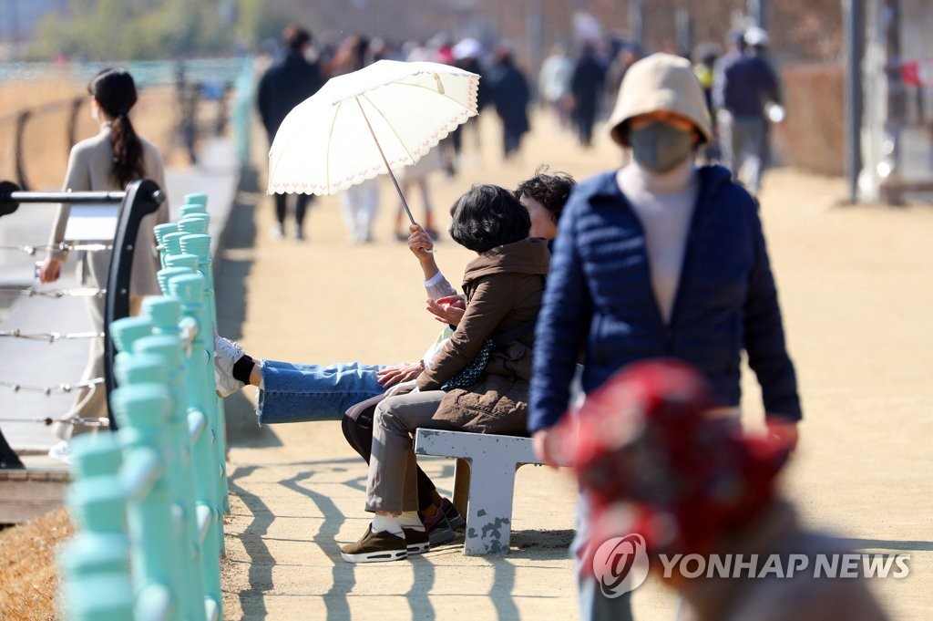 대구·경북 구름 많고 일교차 커…낮 최고 26도