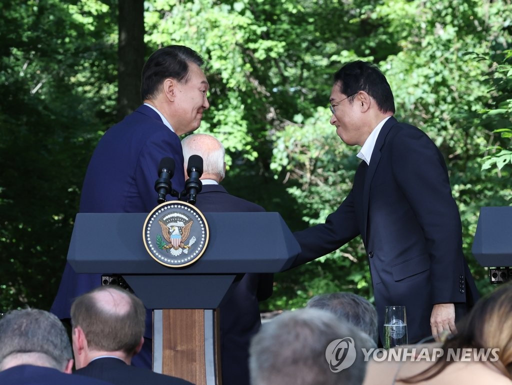 日언론 "한일 정상 오늘밤 전화협의…한일·한미일 협력 확인"