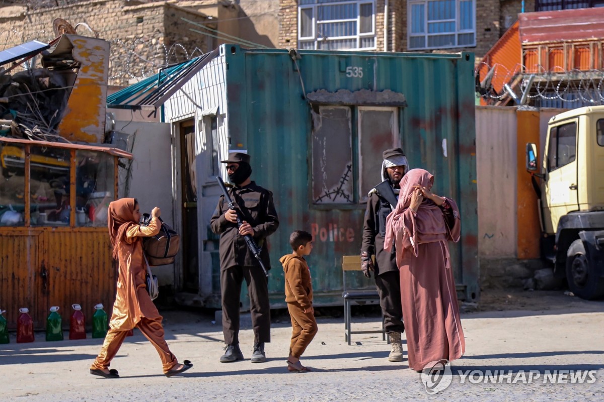 아프간 탈레반 정권, 페이스북 제한 추진…"통치원칙 부정"