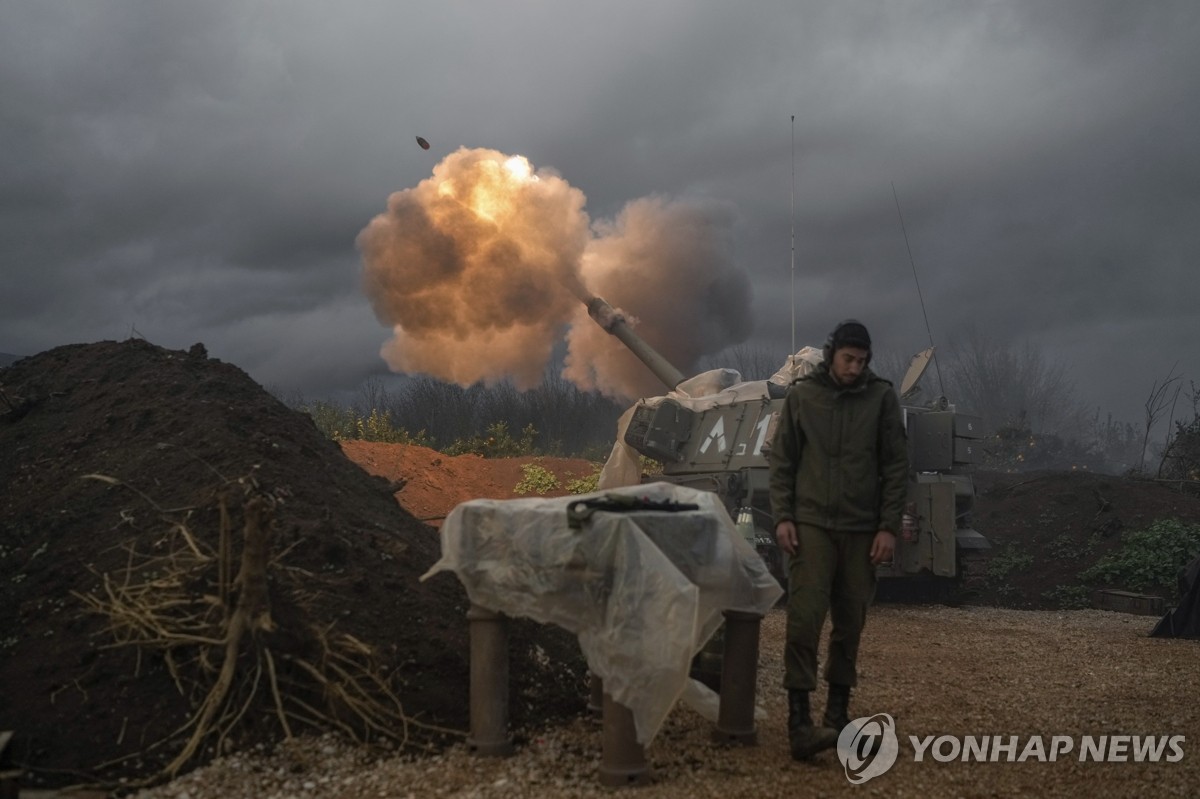 이스라엘군 "레바논 국경서 '방어→공격' 전환 준비"