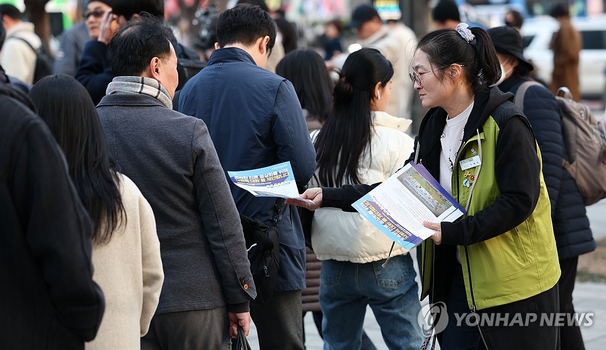 '2천명' 또 강조한 대통령·꿈쩍않는 의사들…출구없는 의정갈등