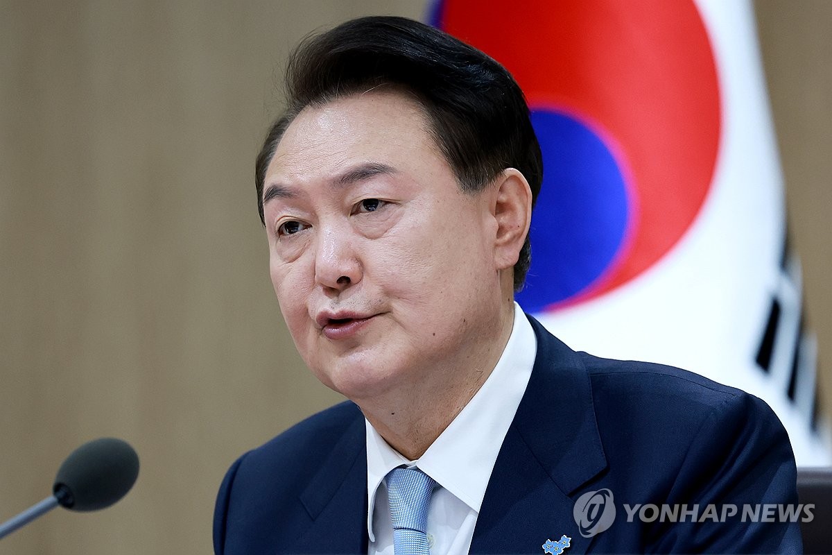 尹대통령 "긴급 농축산물 가격안정자금 무제한·무기한 투입"