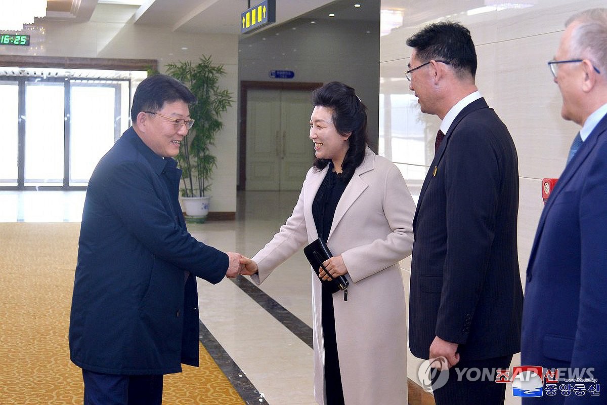 이란에 대표단 보낸 북한 "미국의 대이란 제재는 적반하장 극치"