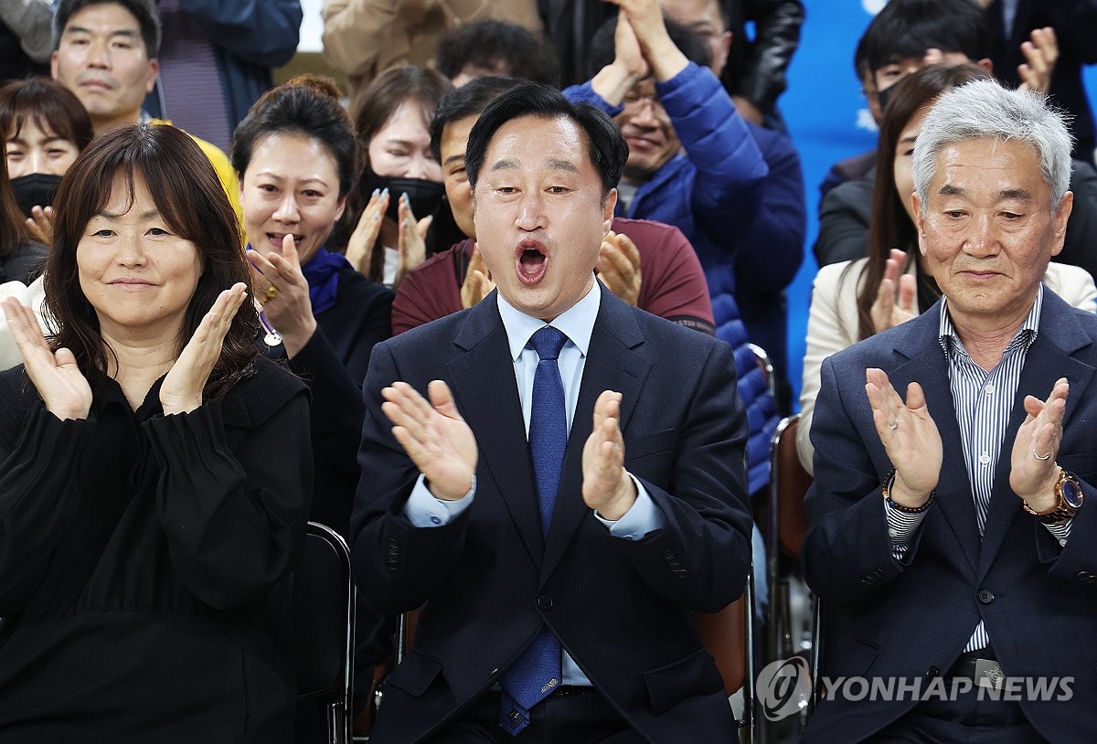 [당선인 인터뷰] 김준혁 "제 말로 상처 입은 분들께 사과"