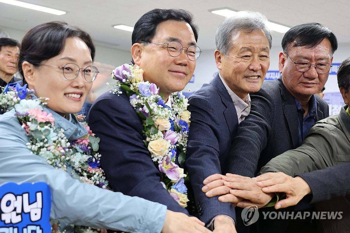 [4·10 총선] 전임 창원시장 허성무 당선…민선 8기 창원시정 관계 주목