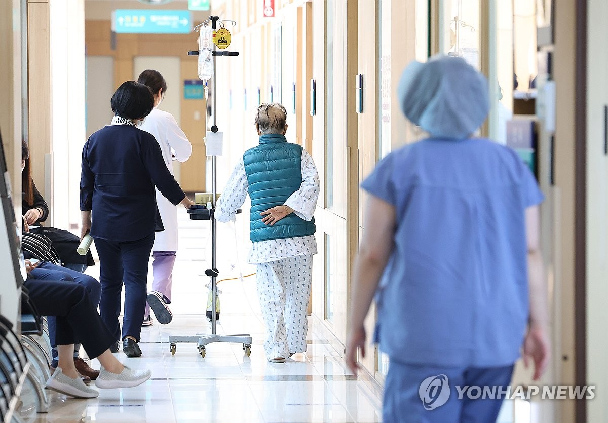 전공의대표 교수에 "착취" 독설…의료계 한목소리 못내고 내홍만