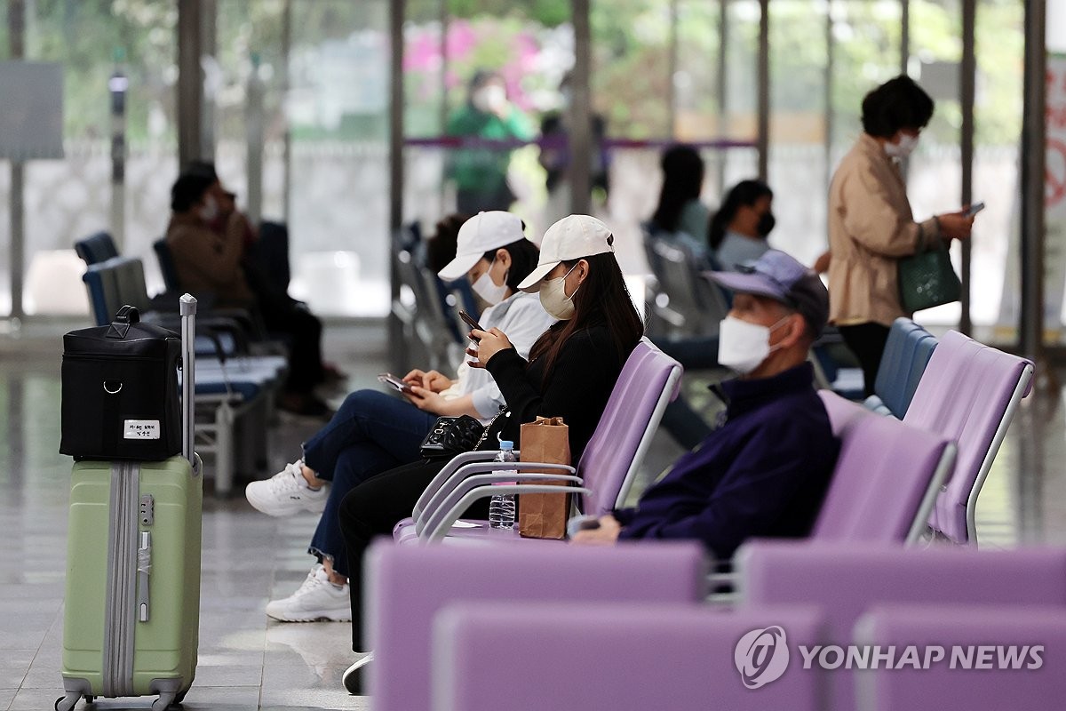 [의료공백 두달] ②달라진 대형병원…수백억 적자에 구조조정까지