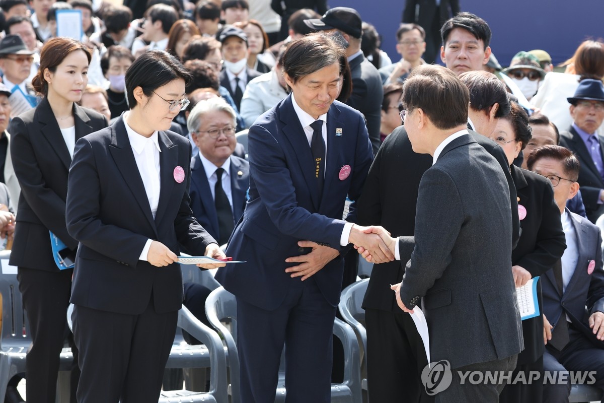 "4·19 정신 계승" 외친 여야…"민주주의 위태" 네탓 공방도