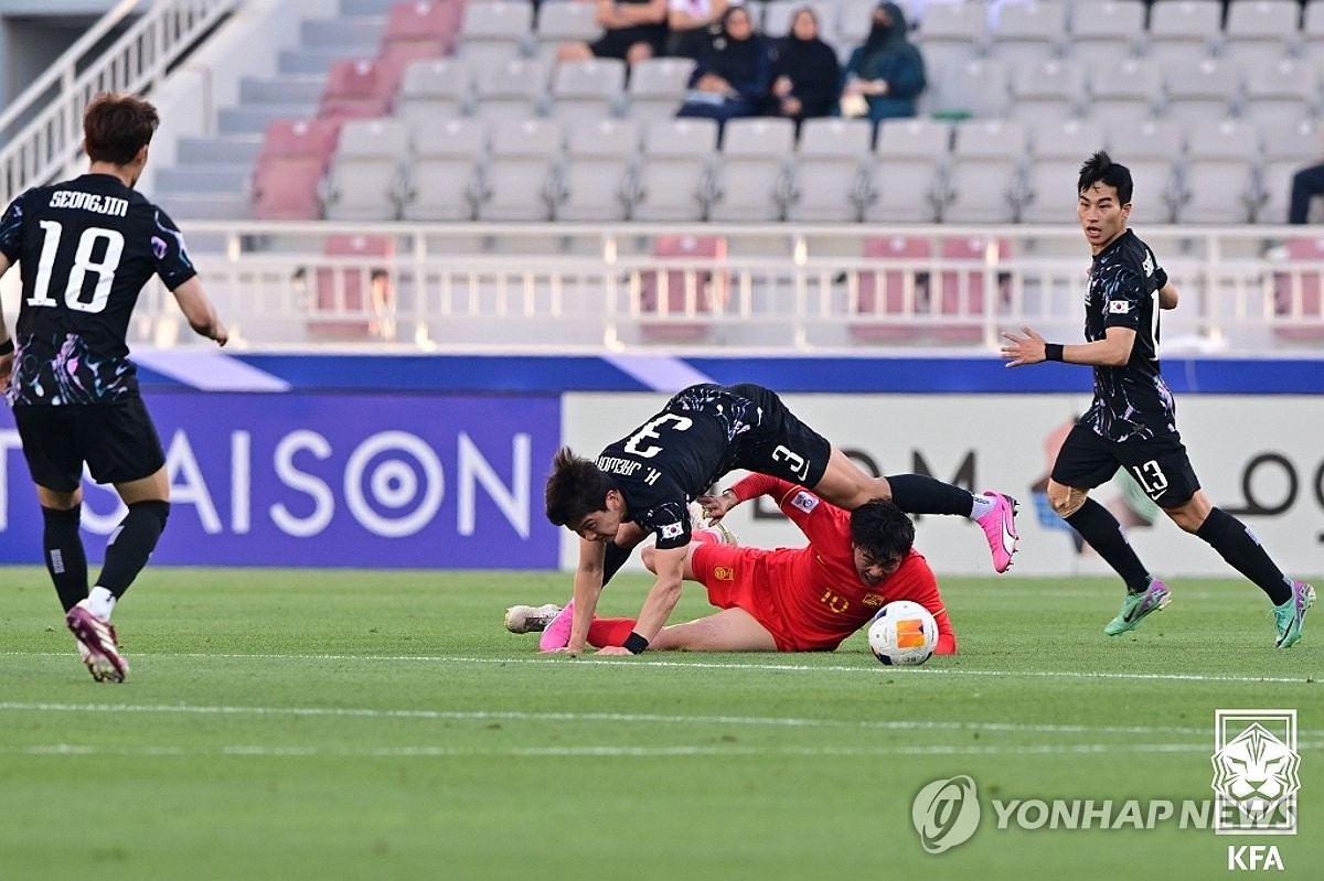 허술한 수비, 단조로운 공격…2연승에도 불안감 키운 황선홍호