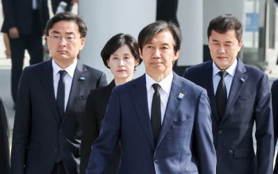 조국 "단호하게 할 말 있다"…尹대통령에 회동 제안