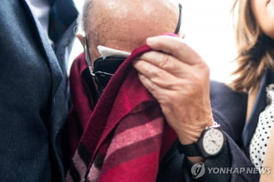 '투자정보 유출' 토트넘 구단주, 67억원 벌금…실형 면해