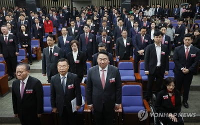 與, 尹대통령 '민생 해결 의지' 평가속 "소통 더 강화" 목소리도(종합)