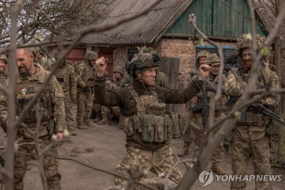 CIA 국장 "우크라, 올해 말 러시아에 패할 수도"