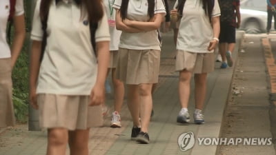 "부모 죽여줘" 청부살인 의뢰한 10대…그 돈만 챙긴 사기범