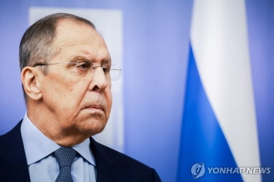 러 외무 "우크라와 평화협상해도 휴전은 안 해"