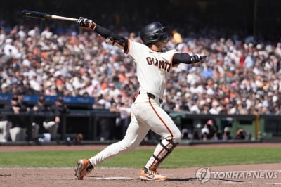 이정후, MLB 연속 안타 11경기로 마감…아까운 스플래시 파울