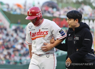 SSG 최정, 홈런 신기록 도전 재개…엿새 만에 선발 복귀