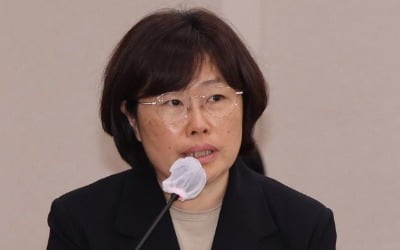 공수처, '채상병 수사 외압 의혹' 유재은 국방부 법무관리관 소환조사