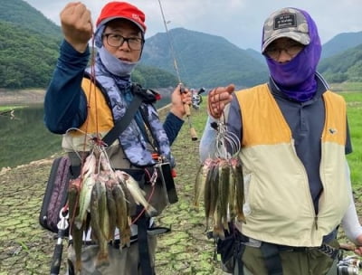 "속리산서 큰입배스 낚으세요" 국립공원 이색 체험프로그램