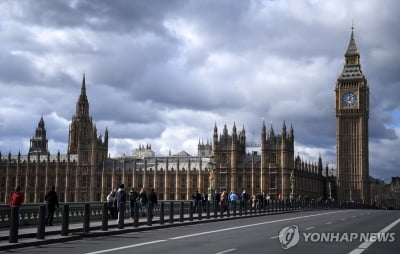 총선 앞 뇌관 건드릴라…英 여야, EU '청년 이동장벽 완화' 거부