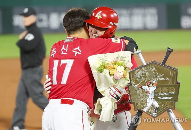 '노력형 천재' 최정, 소년 장사→괴성 청년→KBO 홈런 1위