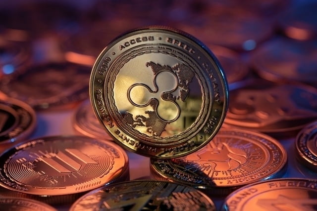 리플(XRP), 올해 달러 연동 스테이블코인 출시 계획…XRP 5% 급등